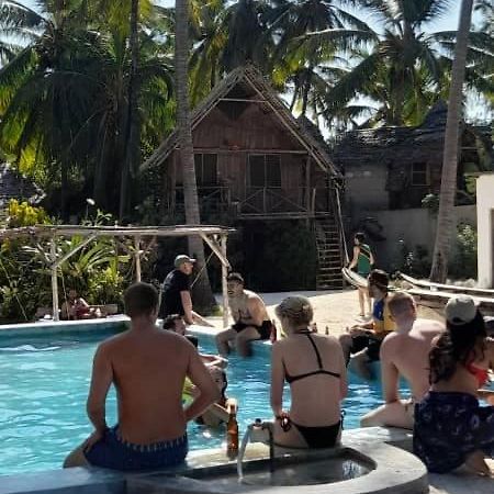 Albergue Drifters Zanzibar Paje Exterior foto