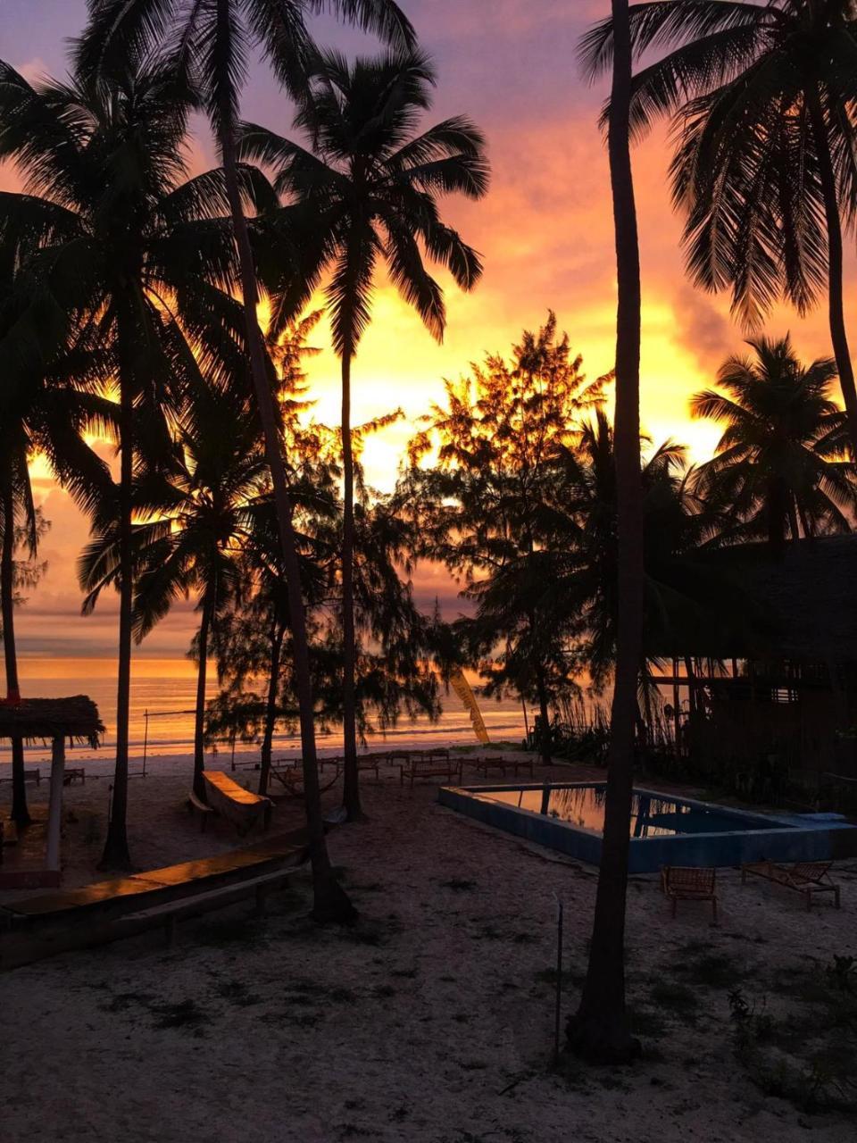 Albergue Drifters Zanzibar Paje Exterior foto